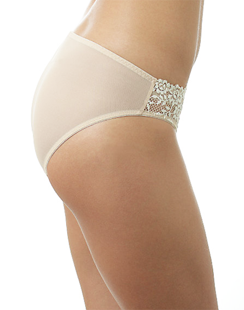 Wacoal Embrace Lace Bikini Panty, Style # 64391