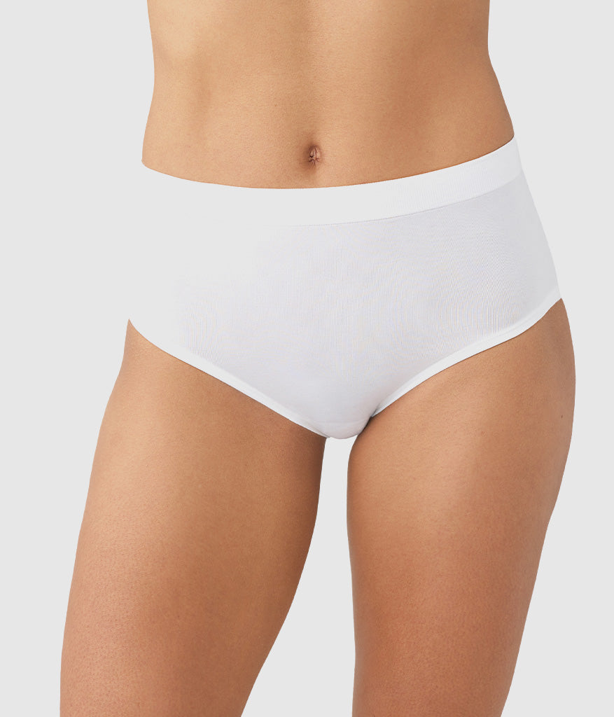 B-Smooth Natural Brief - White